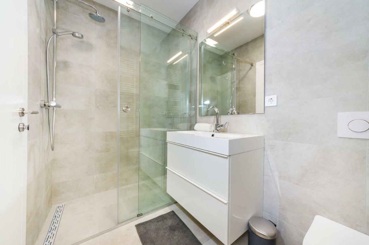 D. Marine Apartments 比比涅 外观 照片