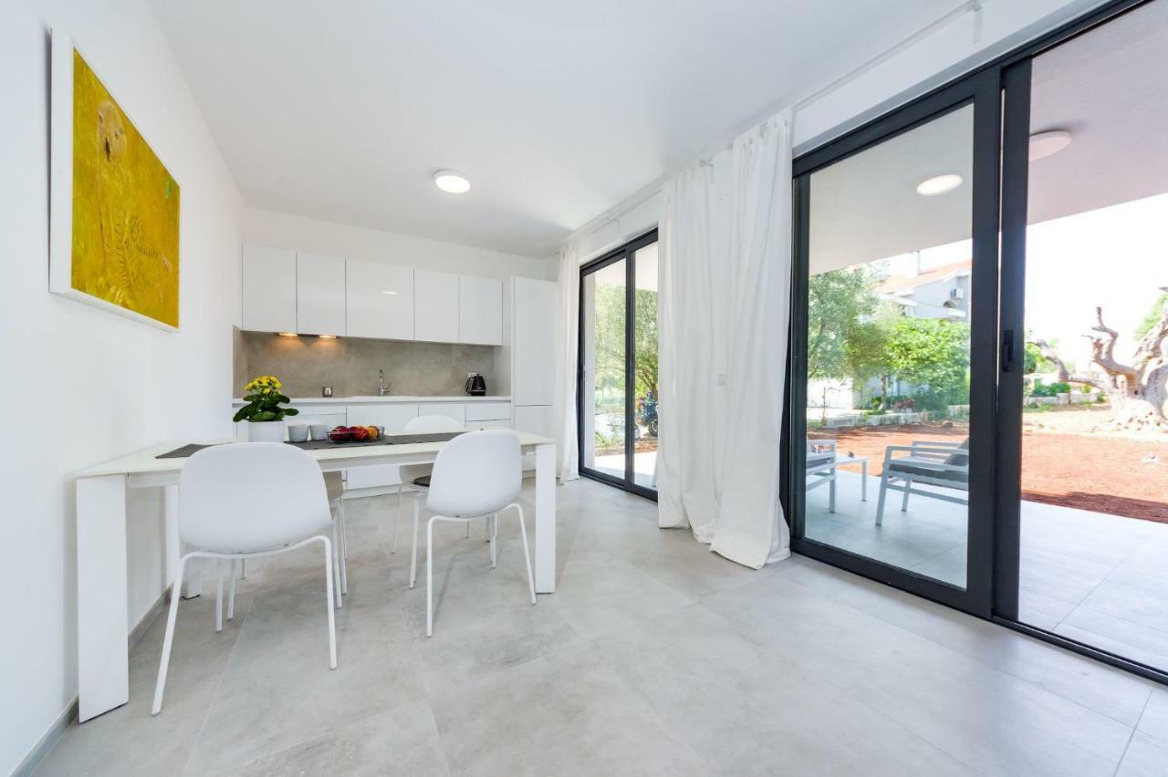 D. Marine Apartments 比比涅 外观 照片
