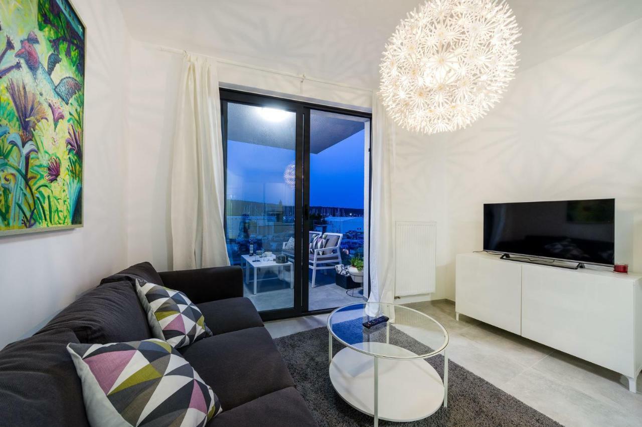 D. Marine Apartments 比比涅 外观 照片